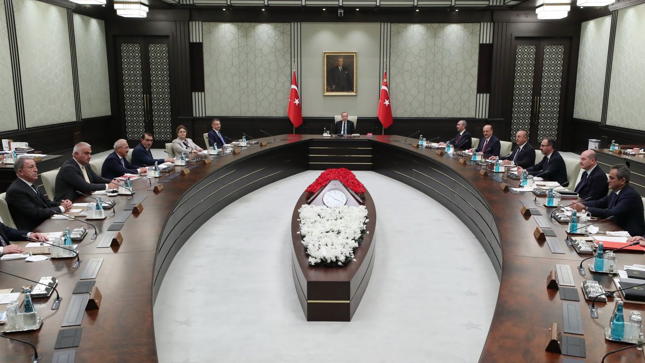 Cumhurbaşkanlığı Kabinesi Cumhurbaşkanı Erdoğan başkanlığında toplandı