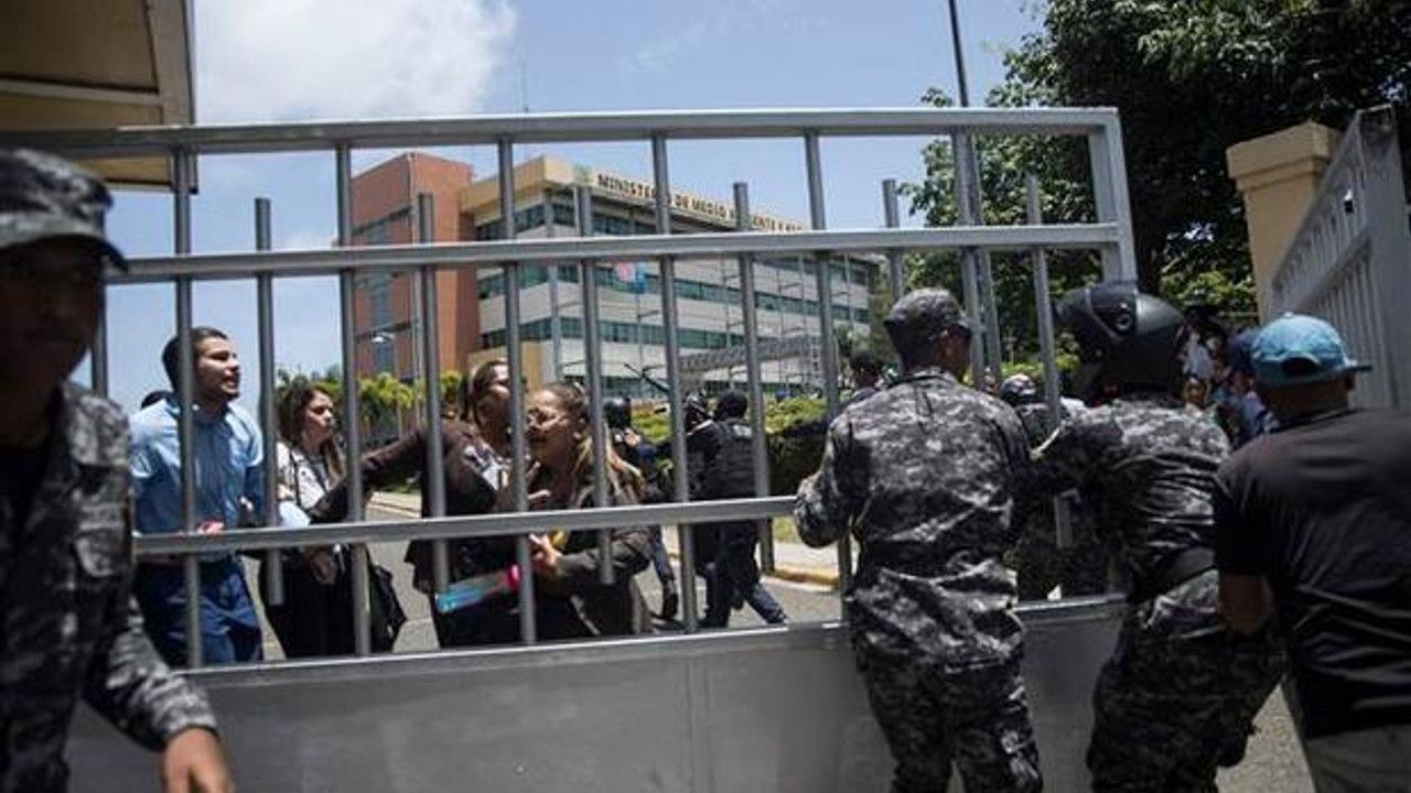 Dominik Cumhuriyeti Çevre Bakanı silahlı saldırıda öldürüldü