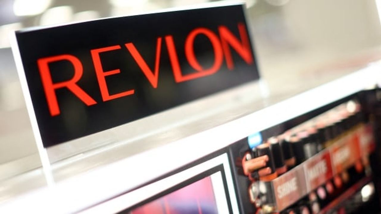 90 yıllık kozmetik firması Revlon iflasını istedi