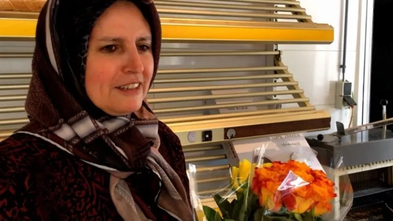 Hollanda'da hırsızı toz bezi ile püskürten Türk anne olayı anlattı
