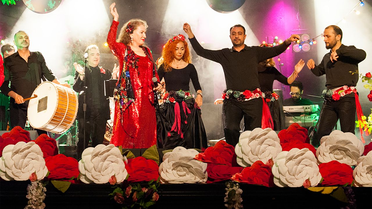 Suzan Kardeş'ten dolu dolu bayram konserleri