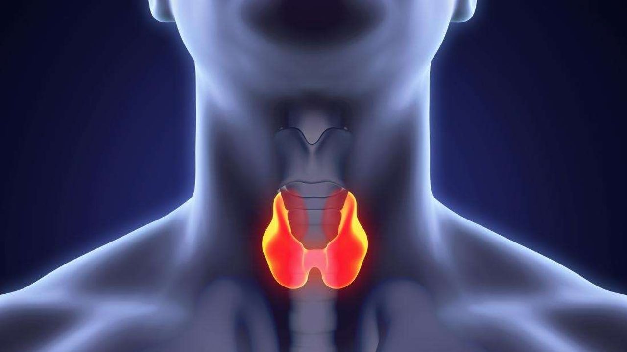 Tiroid bezi hastalıklarında ameliyatı gerektiren 4 sebep