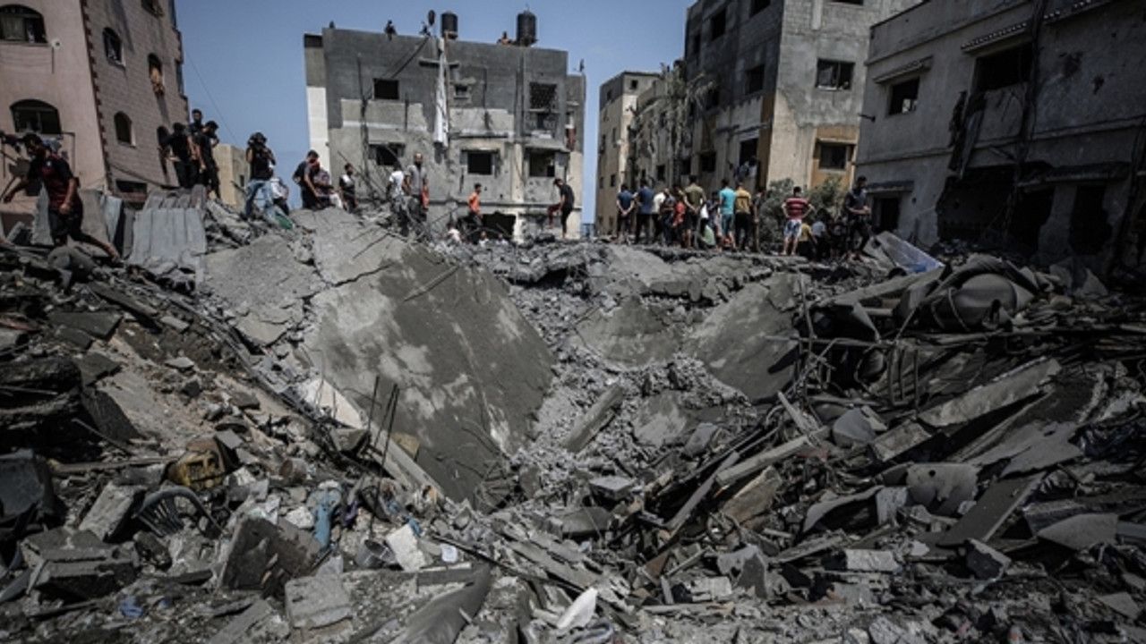 İşgal devleti Gazze Şeridi'nde 32 Filistinliyi şehit etti