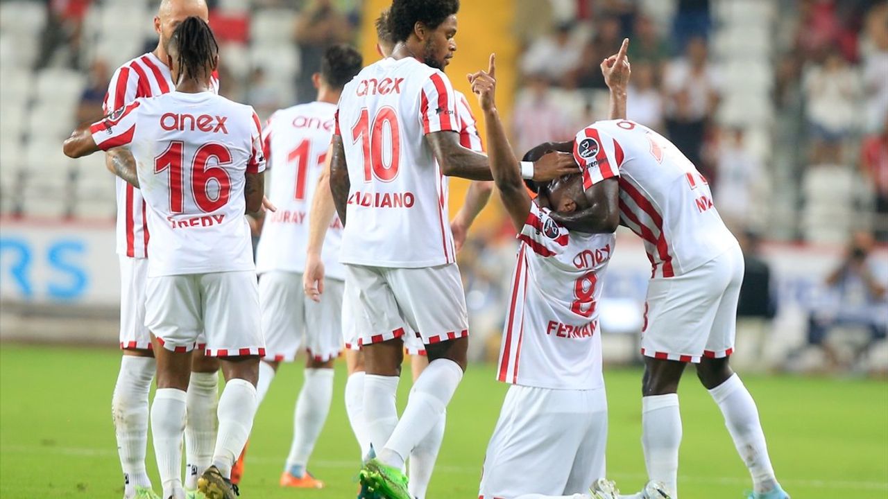Trabzonspor'a Antalyaspor şoku! Attıkça attılar 5-2