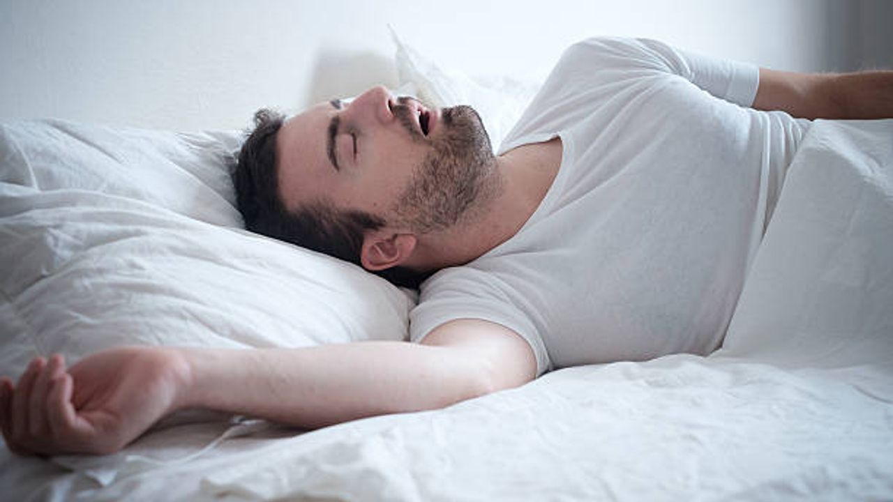 Uyku Apnesi Ani Ölüm Riskini Arttırıyor 