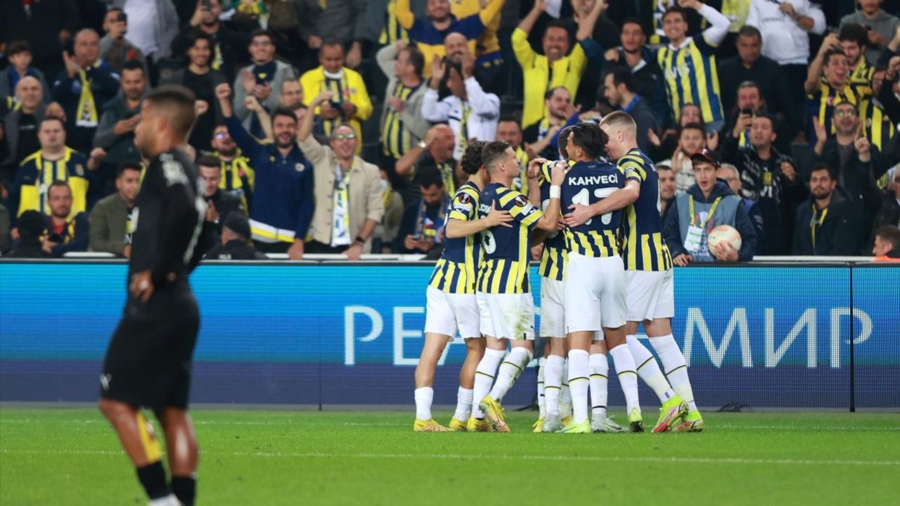 Geldikleri gibi gittiler! Fenerbahçe, Larnaca'yı 2-0 mağlup etti