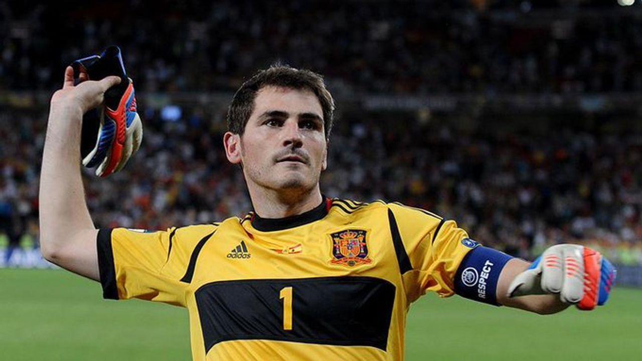 Iker Casillas çark etti! Hesabım hacklendi