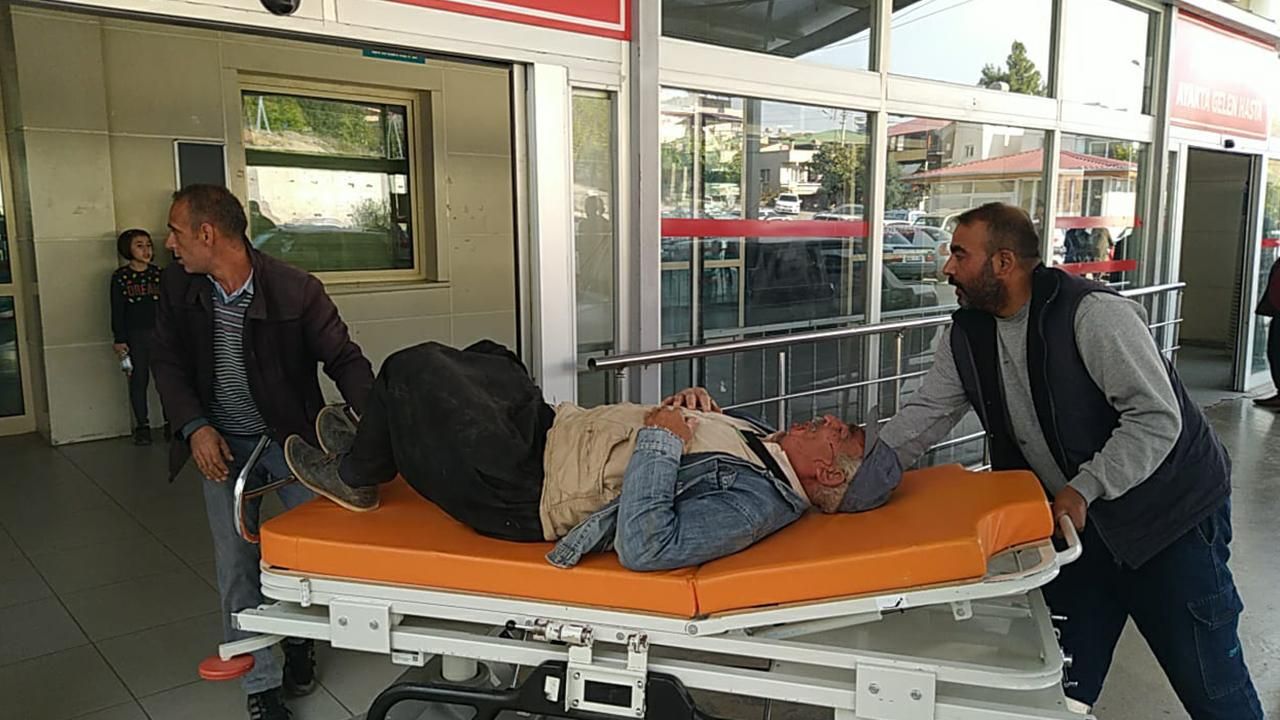 Adana Kozan'da işçileri taşıyan traktör devrildi! 35 yaralı