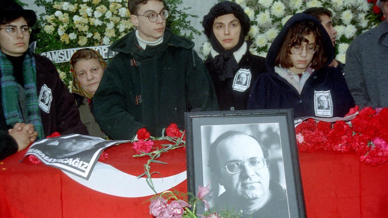 Araştırmacı gazeteci Uğur Mumcu'nun 30'uncu ölüm yıl dönümü!