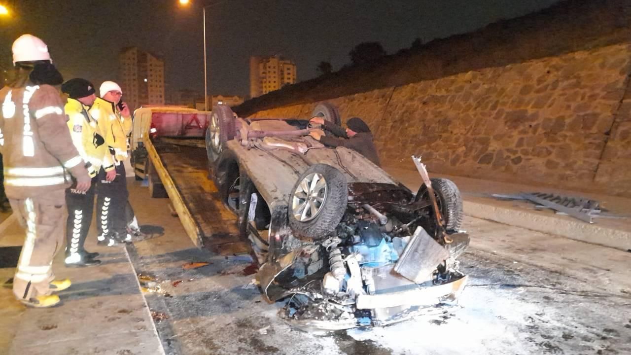 Başakşehir'de trafik kazası! 1'i ağır 3 yaralı
