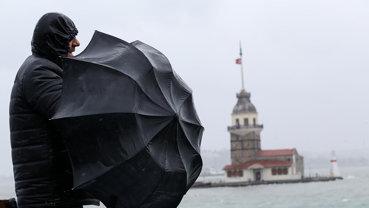 İstanbul ve Ankara'da yağış ve fırtınaya dikkat!