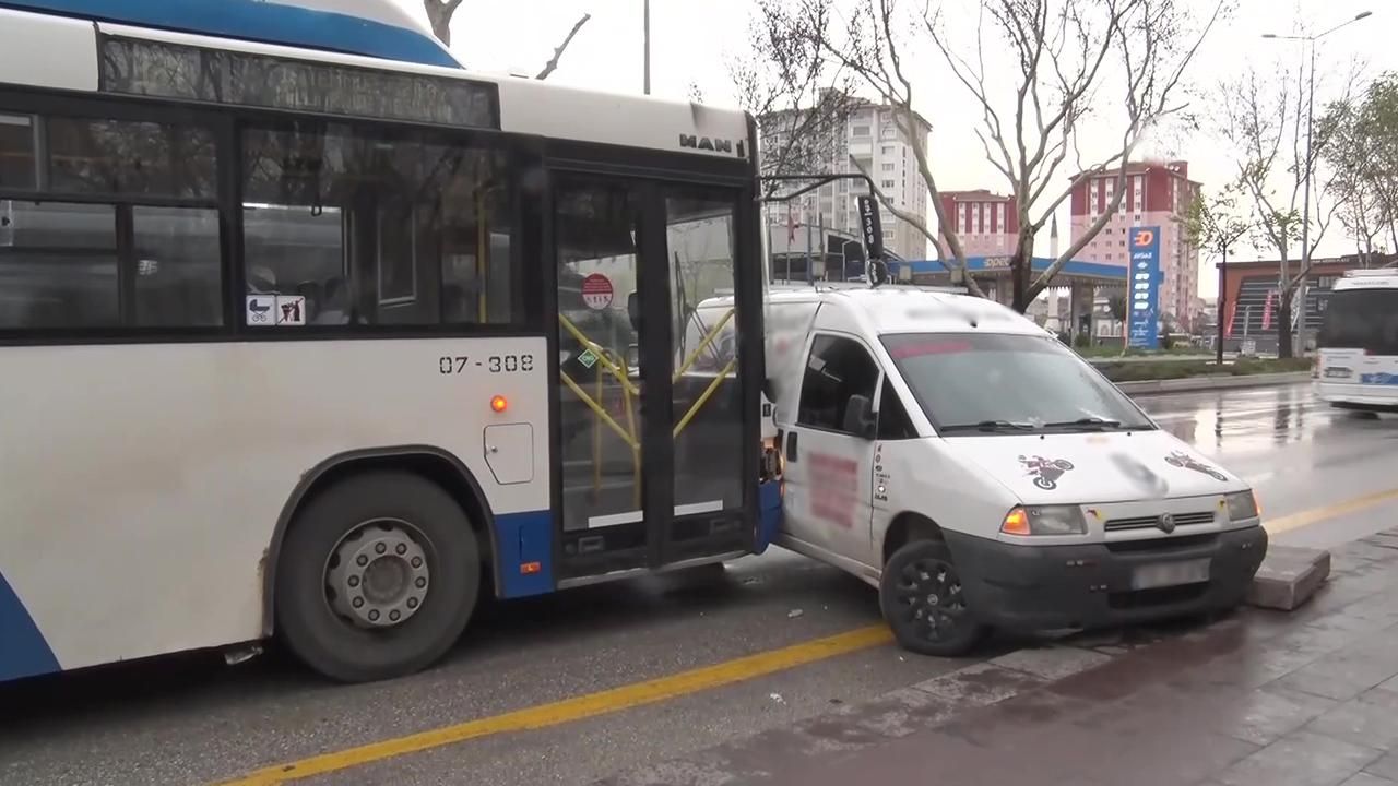 Ankara'da otobüs şoförü tartıştığı sürücünün aracını metrelerce sürükledi