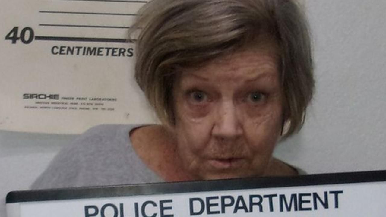 78 yaşındaki kadın üçüncü kez banka soyunca tutuklandı
