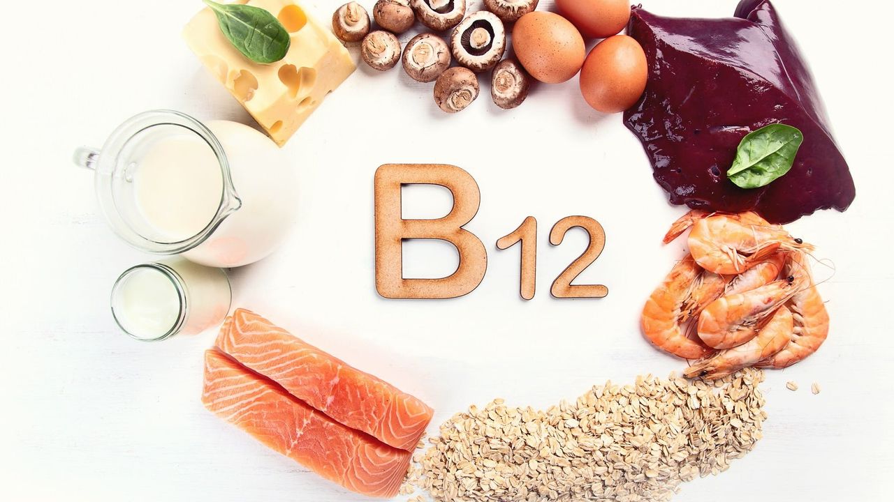 B12 eksikliğinin belirtileri nelerdir?