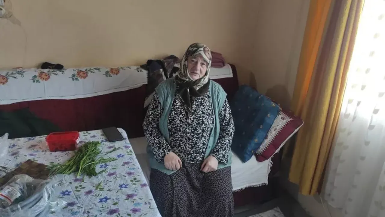 Kars'ta hırsızlar yaşlı kadının evinde bir şey bulamayınca bakın ne yaptılar!