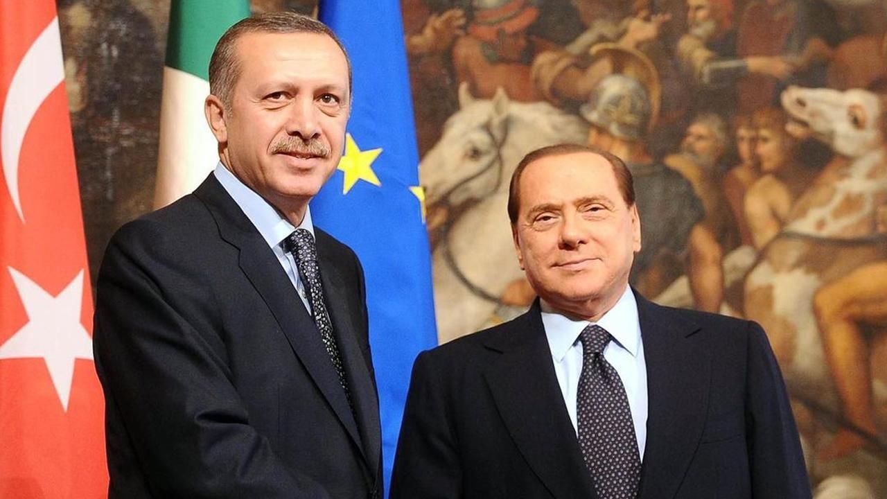 Cumhurbaşkanı Erdoğan Berlusconi için makale kaleme aldı