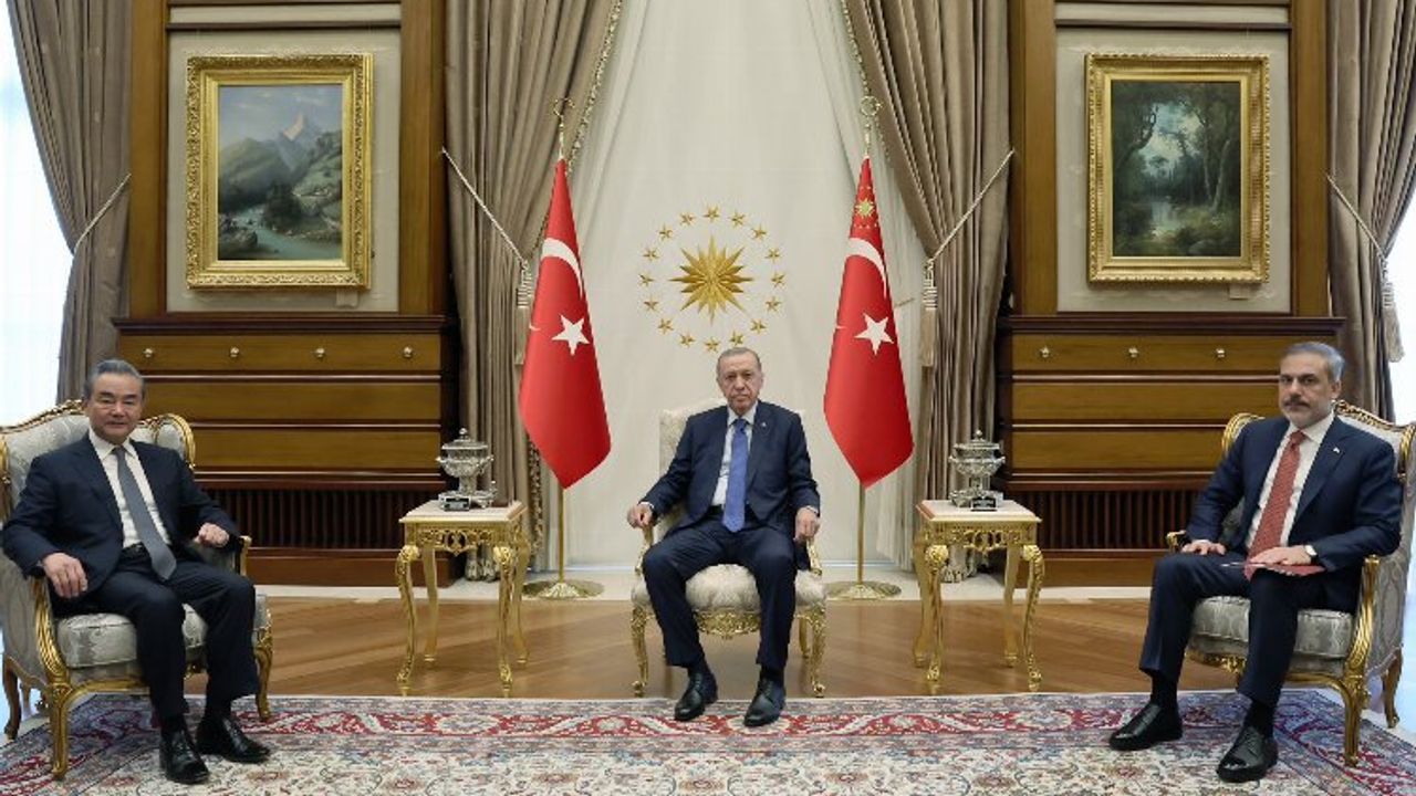 Türkiye-Çin ilişkileri detaylı görüşüldü
