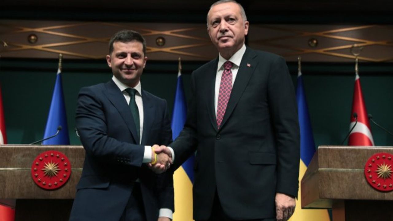 Ukrayna lideri Zelenskiy bugün İstanbul'a geliyor