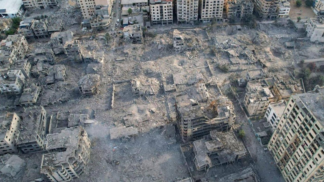 İsrail'in saldırılarında Gazze'de 5 bin 500 bina tamamen yıkıldı