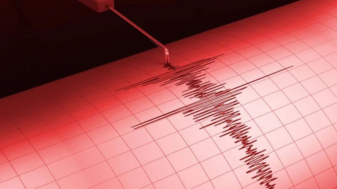 Hatay'da 4,8 büyüklüğünde deprem: Çevre illerde de hissedildi