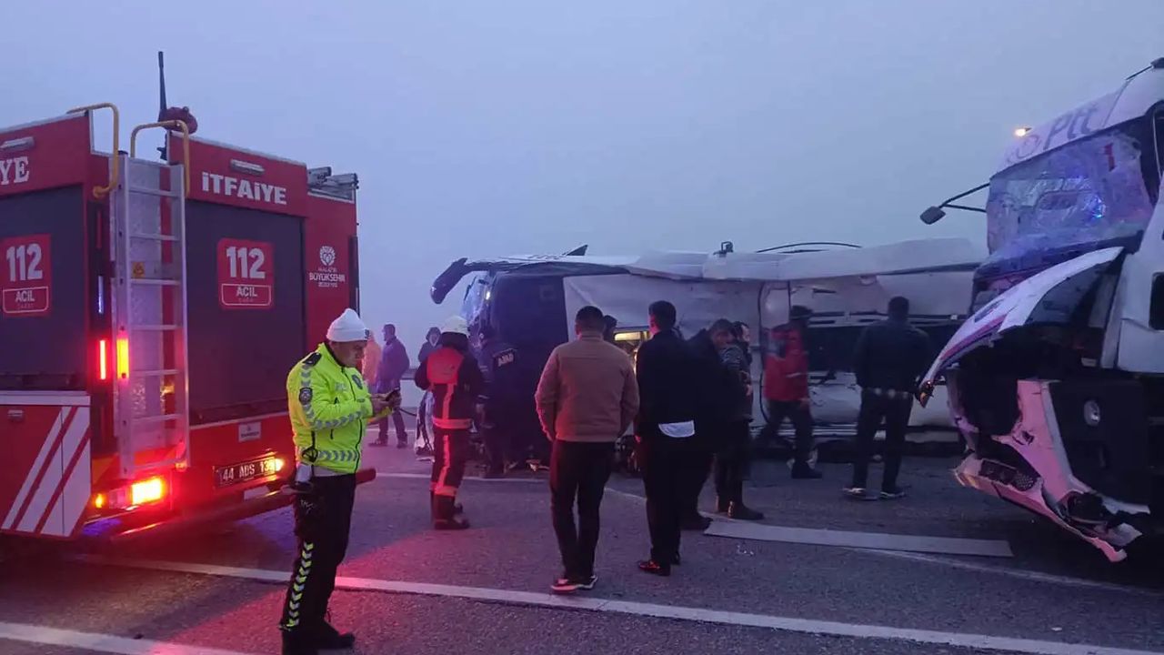 Malatya'da otobüs kazasında ölenlerin kimliği belirlendi