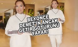 Demet Akalın Tarzıyla Yine Dikkatleri Üzerine Çekti!