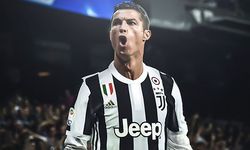 Cristiano Ronaldo futbola adeta damga vurmaya devam ediyor!
