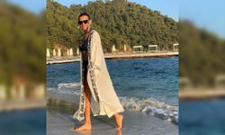 Bikinili Esra Erol'a beğeni yağdı