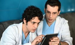Mucize Doktor 42. bölümde Berhayat Hastanesi’nde kozlar paylaşılıyor