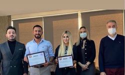 Selin Ciğerci sözünü tuttu ve Akut'a bağışını yaptı