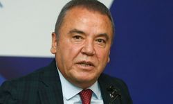 Antalya Büyükşehir Belediye Başkanı Muhittin Böcek hastaneye kaldırıldı