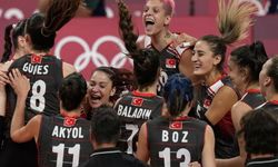 Ebrar 26 sayı yaptı! Avrupa Voleybol Şampiyonası’nda kızlarımız Romanya'yı 3-1 yendi