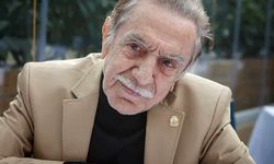 Usta sanatçı Aydemir Akbaş acı haberi duyurdu!