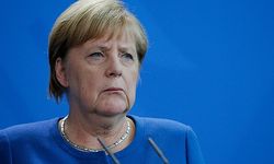 Alman Başbakan Merkel'in Emeklilik Talepleri Halkı Kızdırdı