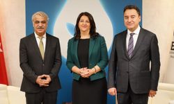 HDP'li Pervin Buldan ve Mithat Sancar Ali Babacan'la görüştü