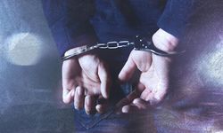 İzmir'de eşini öldürdüğü suçuyla aranan kişi yakalandı