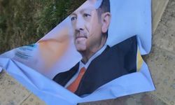 Cumhurbaşkanı Erdoğan'ın afişlerini yırtan kişi gözaltına alındıktan sonra serbest bırakıldı