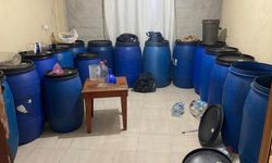 Adana'da düzenlenen operasyonda 12 bin litre sahte içki ele geçirildi