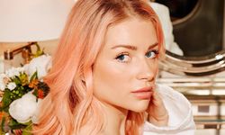 Ünlü model Lottie Moss pop yıldızıyla üçlü ilişkiye girdiğini itiraf etti