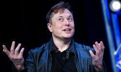 Elon Musk Twitter'ın ardından şimdi de Coca Cola’yı satın almak istiyor