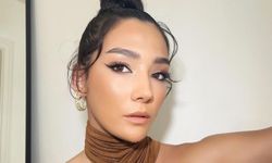 Aybüke Pusat süper mini şortuyla ve dekoltesiyle sosyal medyayı yıktı!