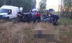 Sivas'ta cip şarampole devrildi: 3 kişi hayatını kaybetti