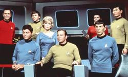 Star Trek (Uzay Yolu) dizisinin oyuncusu hayatını kaybetti