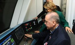 Cumhurbaşkanı Erdoğan yeni metroyu kullandı!