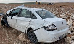 Karaman'da otomobil devrildi! 2 ölü, 1 yaralı