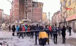 Malatya'da 5 katlı bir bina çöktü!