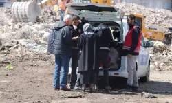 Deprem enkazında bulundu! Değeri tam 500 bin TL