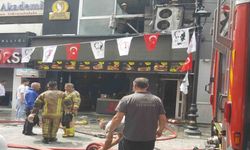 İzmir Karşıyaka'da restoranda yangın