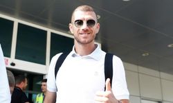 Edin Dzeko Fenerbahçe için İstanbul'a geldi