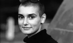 İrlandalı ünlü şarkıcı Sinead O'Connor hayatını kaybetti